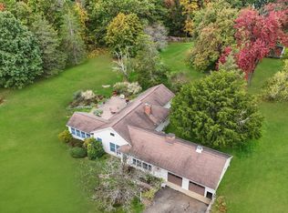 4 Indian Head Rd, Danbury, CT 06811