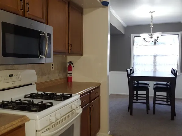 1512 Country Mill Dr #1512, East Windsor, NJ 08512
