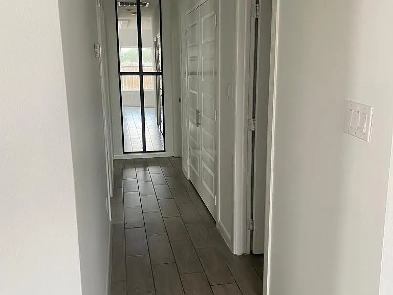 405 Rafael Dr #4 — Photo 4