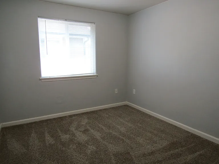 4344 S Lawrence St #B — Photo 9