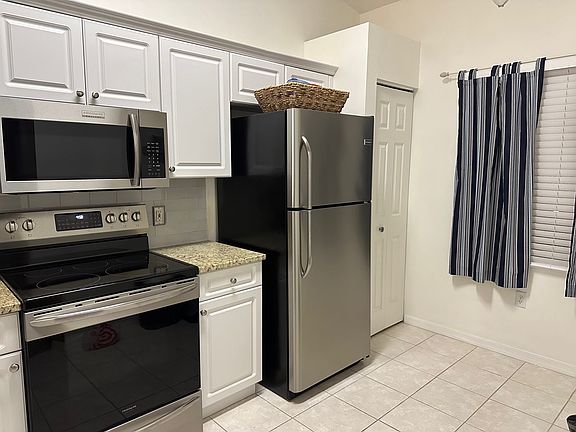 5th image of 6605 Huntington Lakes Cir