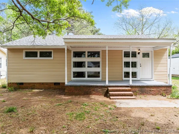 1032 Elizabeth Dr, Laurinburg, NC 28352