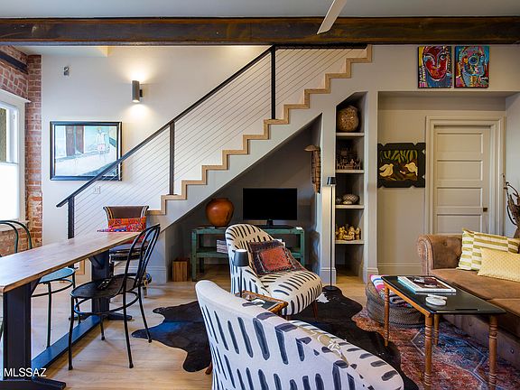 5th image of 343 S Scott Ave #4