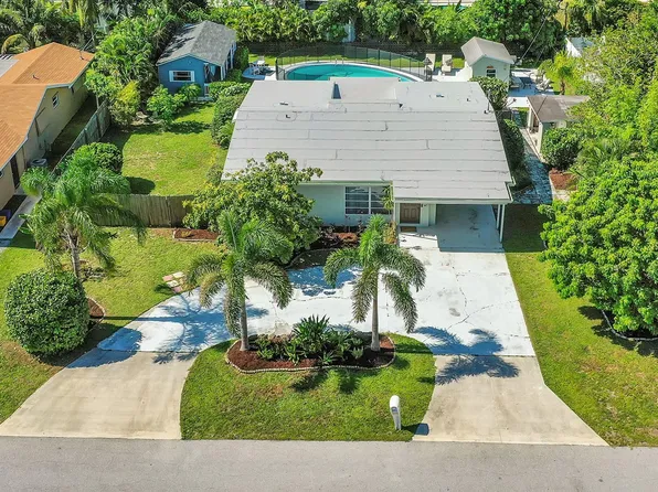 228 SW 8th Avenue, Boynton Beach, FL 33435