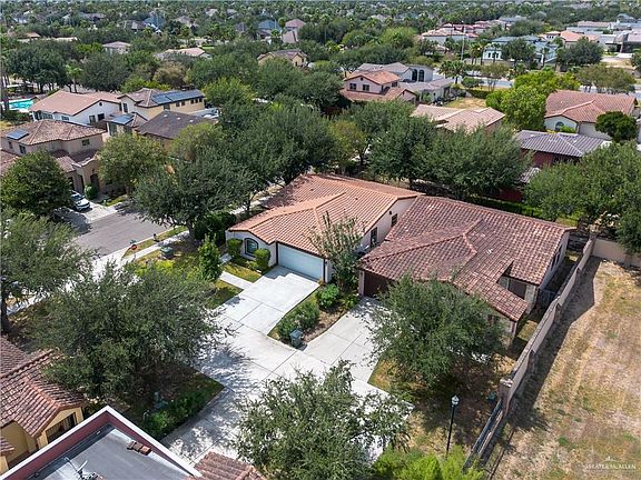 4th image of 2908 Ibiza Ct