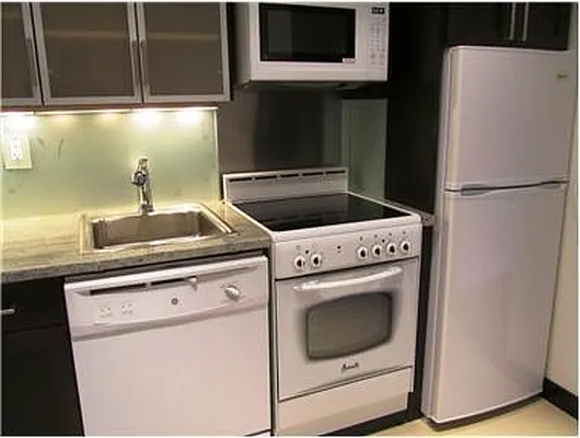 Rented by Douglas Elliman | media 9