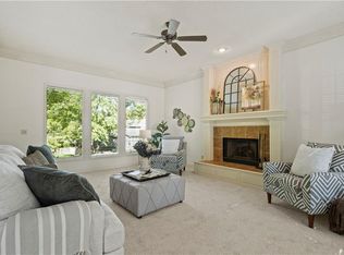 5214 W 157th Pl, Overland Park, KS 66224