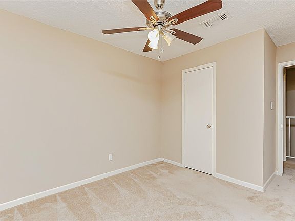 2nd image of 1917 Miramar Green St