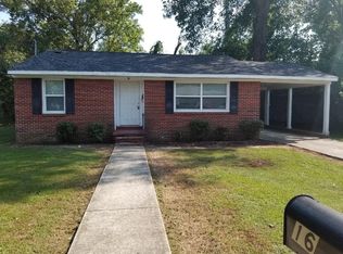 16 Honeysuckle Dr, Jackson, TN 38301