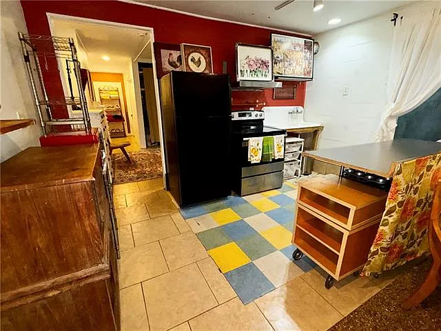 2 bed, 1.0 bath, 925 sqft, $1,400 — Photo 4