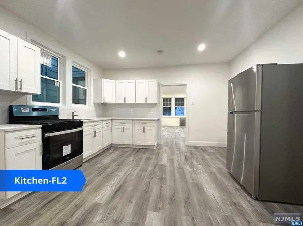 438 Palisade Ave, Cliffside Park, NJ 07010