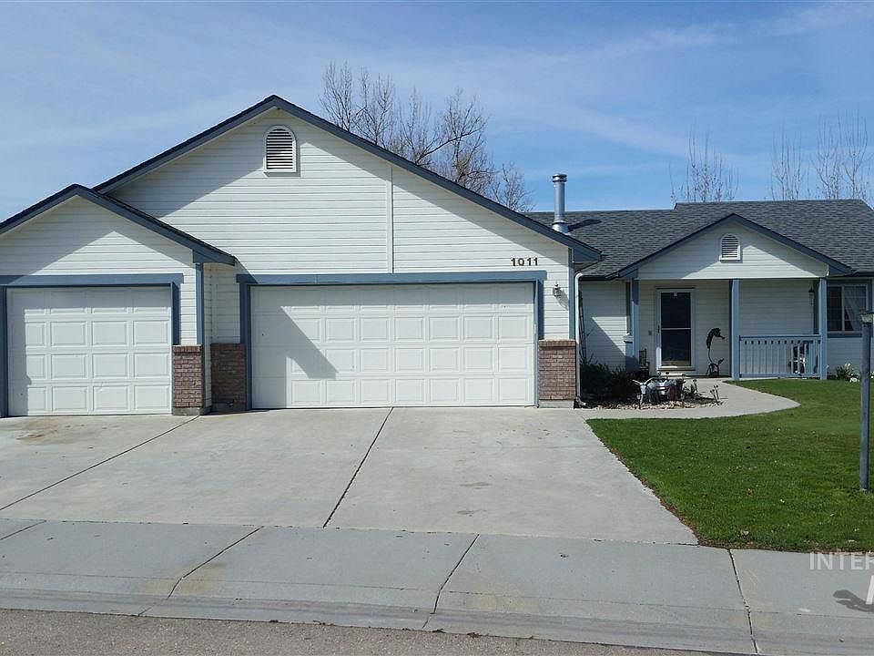 1st image of 1011 S Gem Stone Way