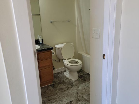 2nd image of 505 S 20th St #4
