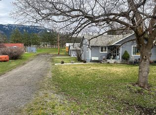 1107 Jasper St, Cove, OR