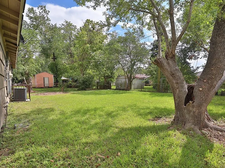 5418 Myrtlewood St — Photo 14