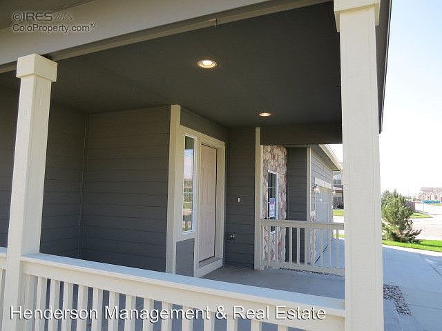 1st image of 779 Lakebrook Ct