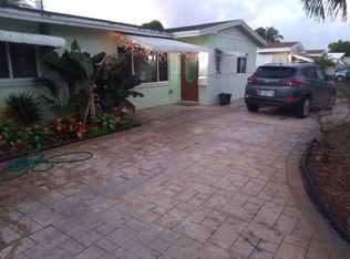 7512 Garfield St, Hollywood, FL 33024