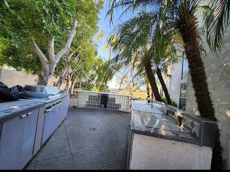 10626 Brookhollow Ct — Photo 40