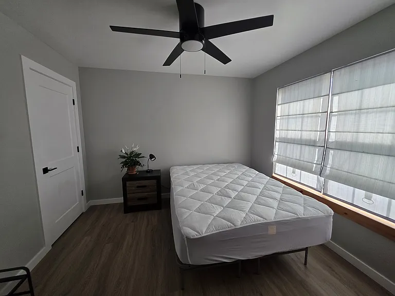 2402 SE Jayel Ter #2 — Photo 6