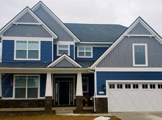 150 Campolina St, Chelsea, MI 48118