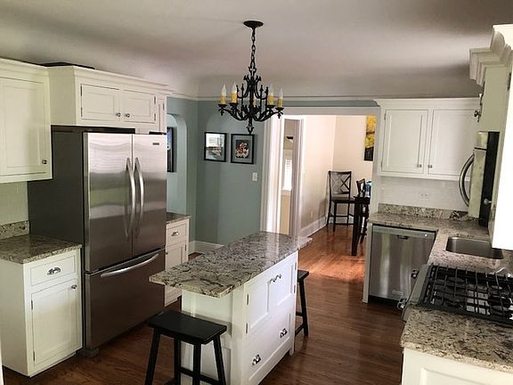3rd image of 620 McKinley Ave