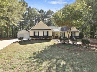 45 Tree Corner Ct, Newnan, GA 30263