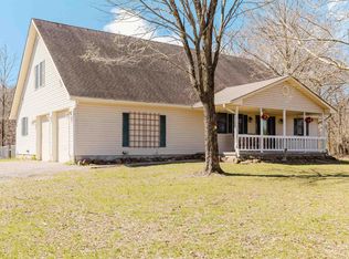 17643 Fowler School Rd, Pittsburg, IL 62974