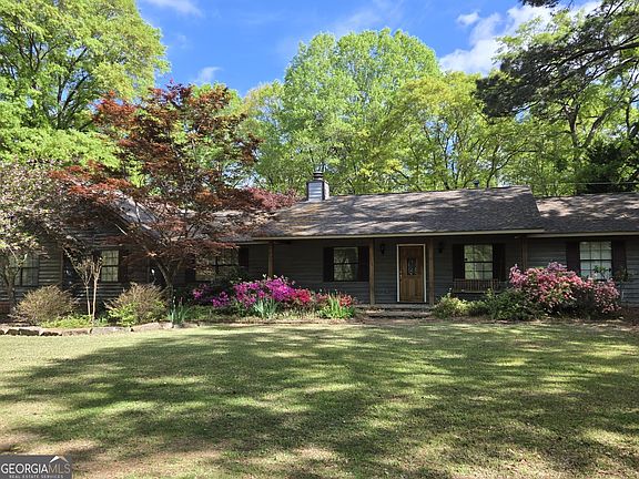 2nd image of 424 Hampton Rd