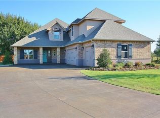 1102 W Flowering Peach Way, Mustang, OK 73064