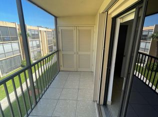 8415 SW 107th Ave APT 375W, Miami, FL 33173