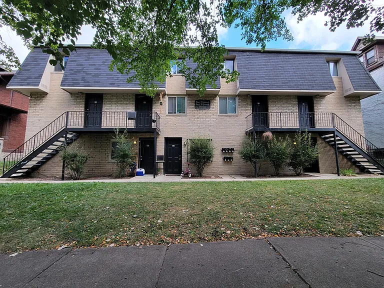 400 E 15th Ave #B4 — Photo 6