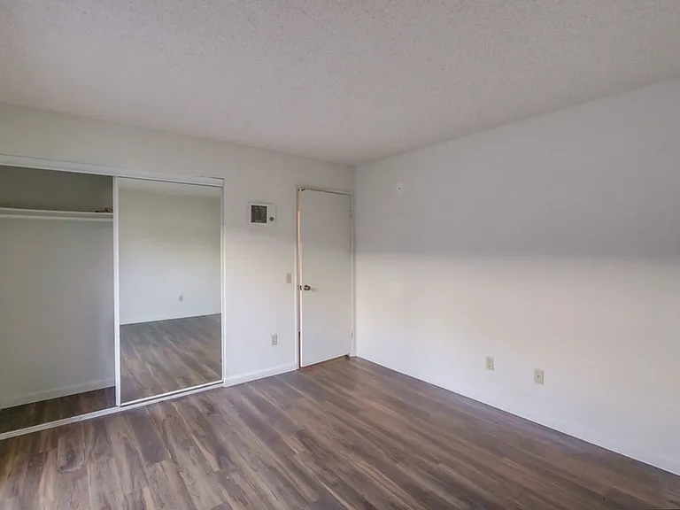 Beautifully Renovated Property perfectly situated between North Park and Normal Heights! — Photo 45