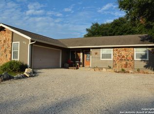 1476 Lakeview Dr, Canyon Lake, TX 78133