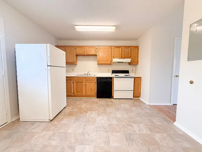 1310 Shipley Rd — Photo 9