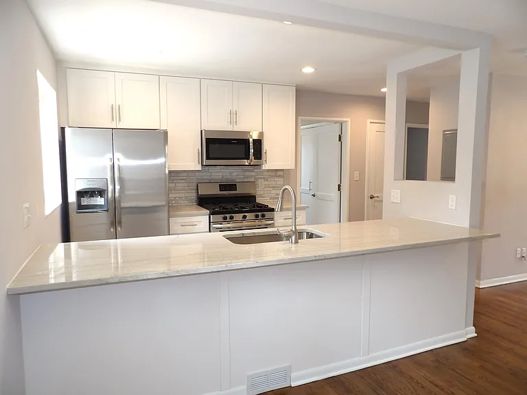 1809 W Farnum Ave #3 — Photo 23
