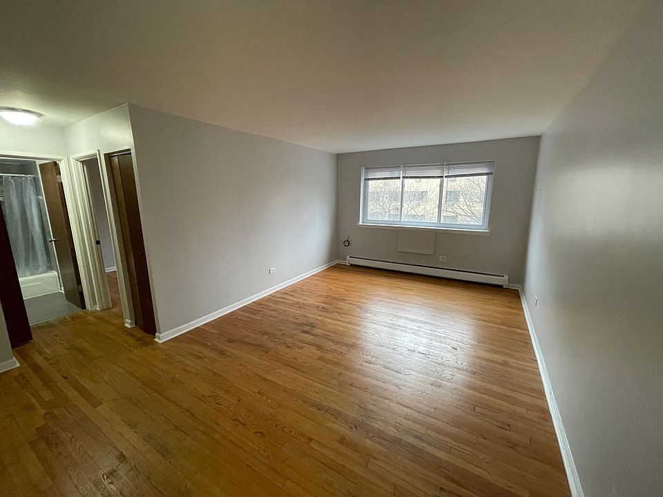 1st image of 1041 W Hollywood Ave #405