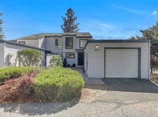 233 Woodside Ct, Grass Valley, CA