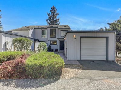 233 Woodside Ct, Grass Valley, CA, 95945