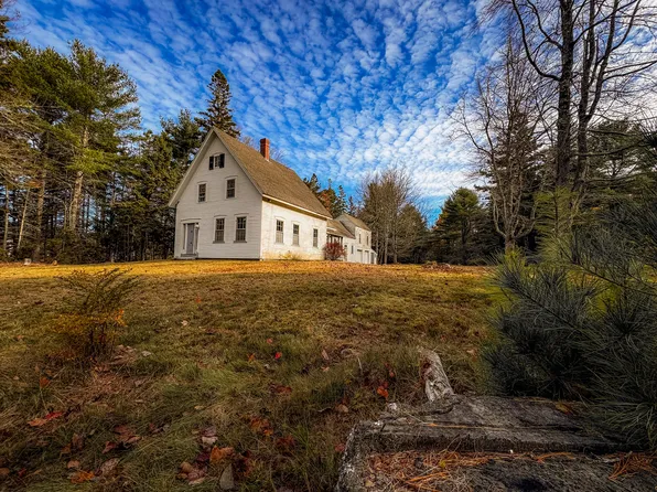 544 Point Road, Hancock, ME 04640