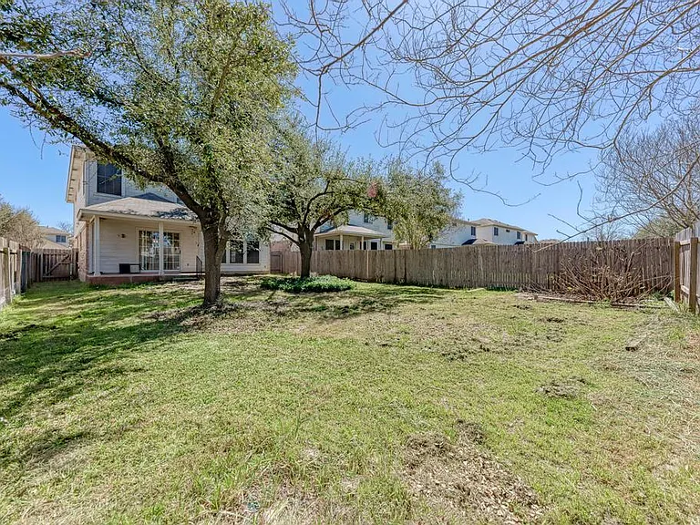 14428 Lilley Brook Cv — Photo 32