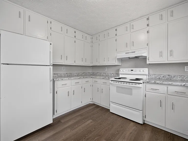 2591 Doc Hughes Rd — Photo 16
