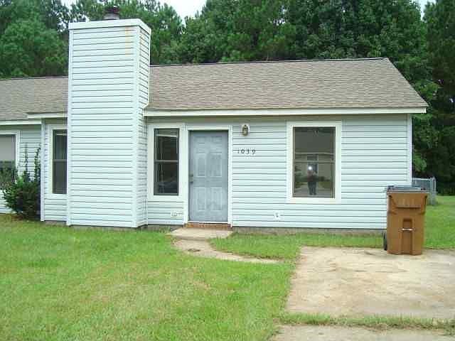 2nd image of 1184 Shroyer Cir