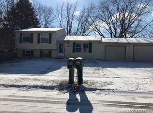 5909 Pemberly Dr, Indianapolis, IN 46221