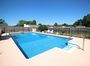 3896 N Hills Dr, Ayden, NC 28513