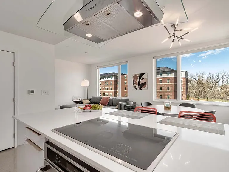 401 Linden St #3-231 — Photo 4