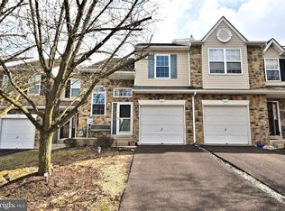 651 Chadbourne Ct, Harleysville, PA 19438