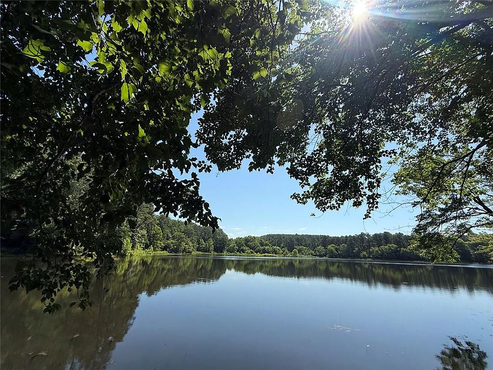 2nd image of 141 Cove Lake Dr Lot 16