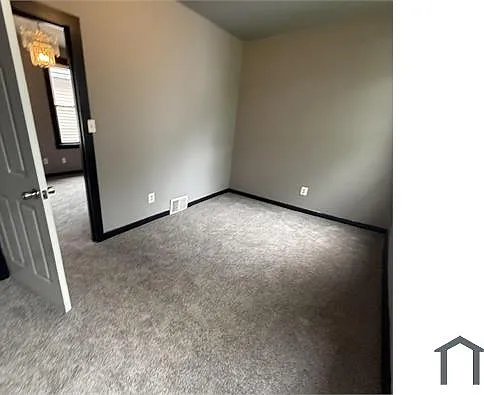 2 bed, $1,195 — Photo 2