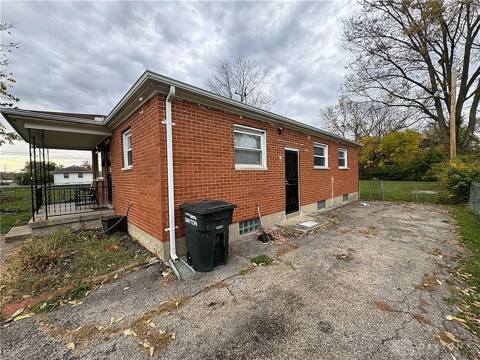 2nd image of 3635 Dandridge Ave