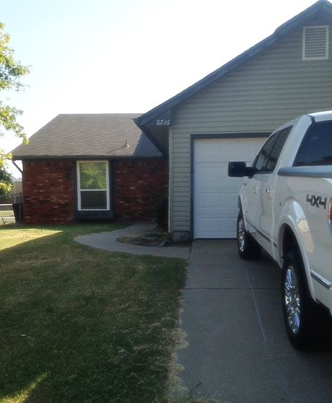 Great location with 2 car garage